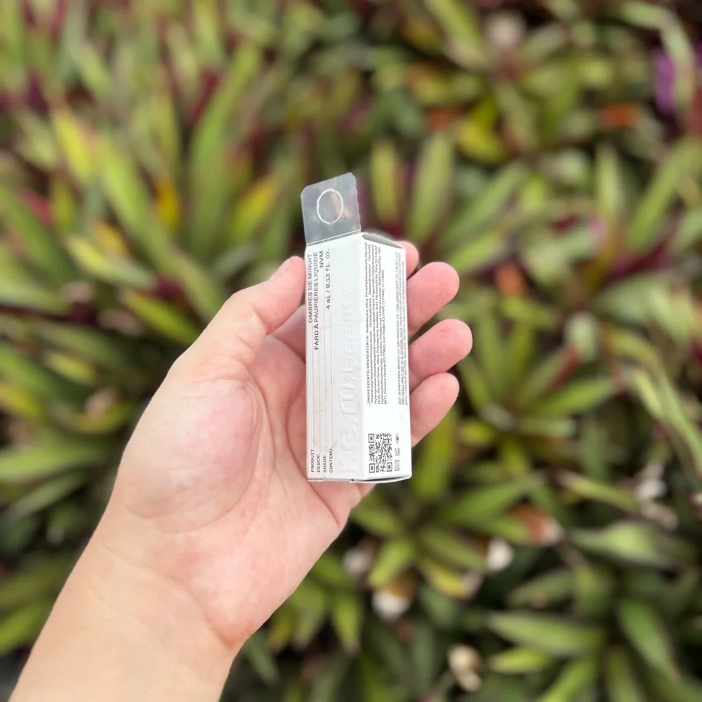 BNIB R.E.M. Beauty Starlet Matte Liquid Eyeshadow • NVM